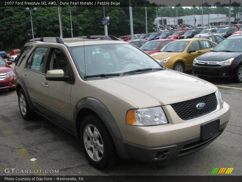 Dune Pearl Metallic / Pebble Beige 2007 Ford Freestyle SEL AWD