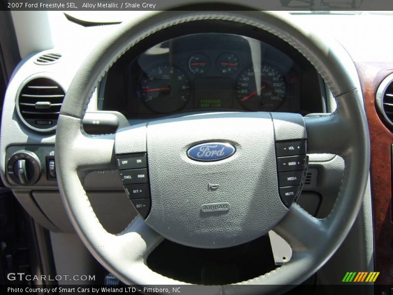 Alloy Metallic / Shale Grey 2007 Ford Freestyle SEL