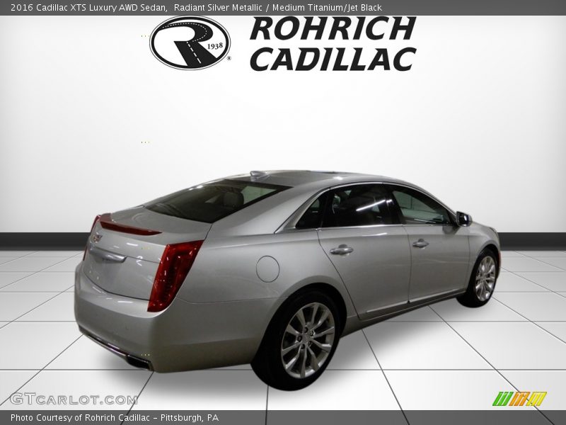 Radiant Silver Metallic / Medium Titanium/Jet Black 2016 Cadillac XTS Luxury AWD Sedan