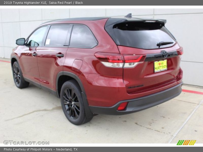 Salsa Red Pearl / Black 2019 Toyota Highlander XLE