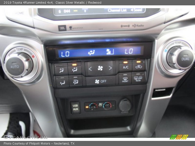 Classic Silver Metallic / Redwood 2019 Toyota 4Runner Limited 4x4