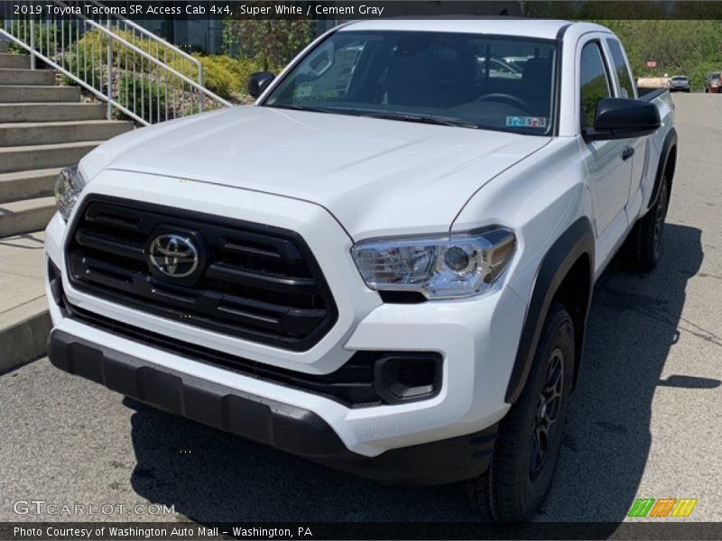 Super White / Cement Gray 2019 Toyota Tacoma SR Access Cab 4x4