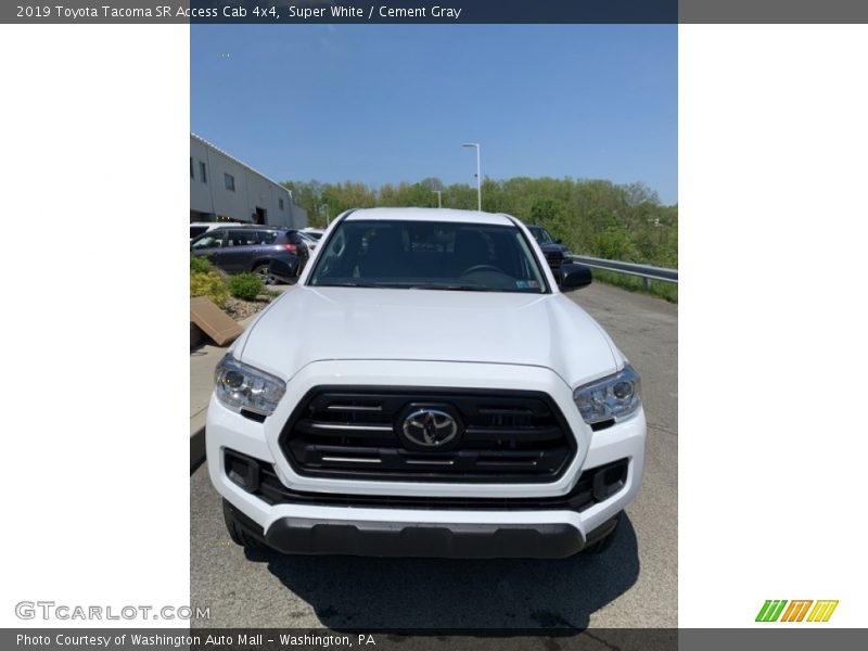 Super White / Cement Gray 2019 Toyota Tacoma SR Access Cab 4x4