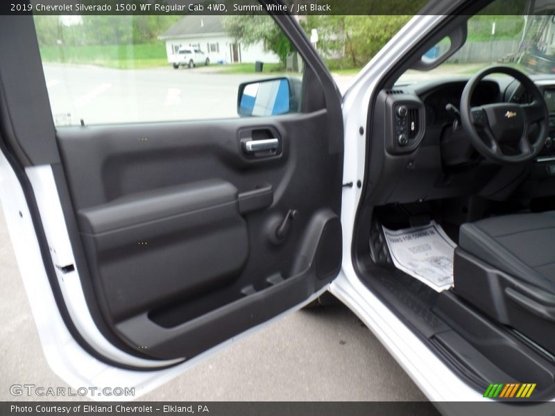Summit White / Jet Black 2019 Chevrolet Silverado 1500 WT Regular Cab 4WD
