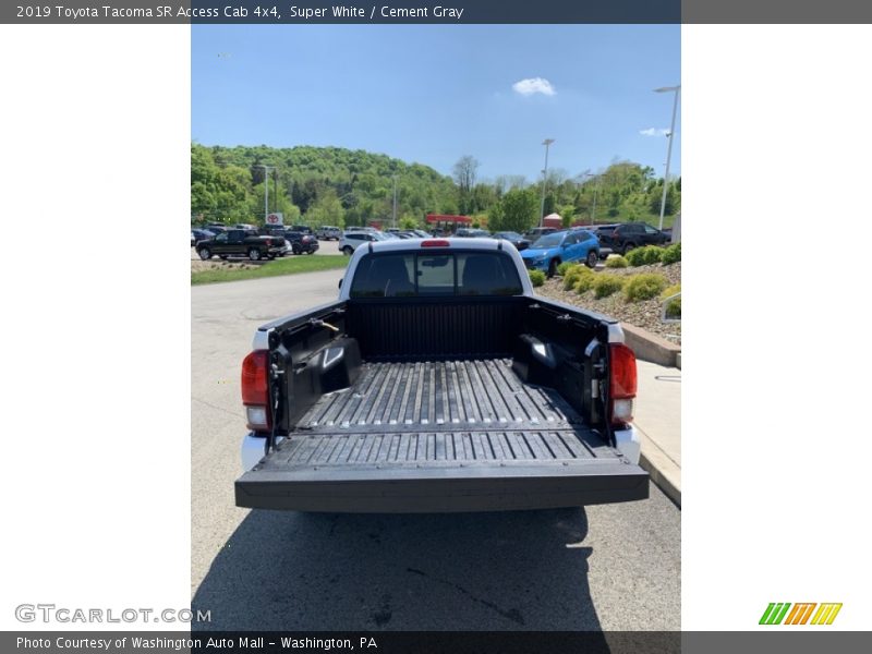 Super White / Cement Gray 2019 Toyota Tacoma SR Access Cab 4x4