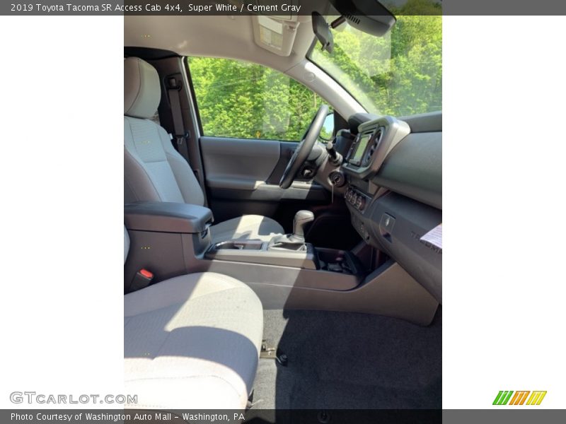 Super White / Cement Gray 2019 Toyota Tacoma SR Access Cab 4x4