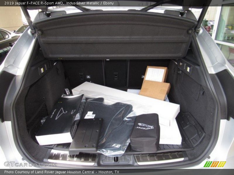 Indus Silver Metallic / Ebony 2019 Jaguar F-PACE R-Sport AWD