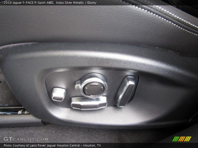 Indus Silver Metallic / Ebony 2019 Jaguar F-PACE R-Sport AWD