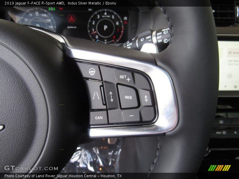  2019 F-PACE R-Sport AWD Steering Wheel