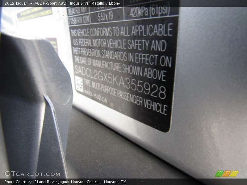 Indus Silver Metallic / Ebony 2019 Jaguar F-PACE R-Sport AWD