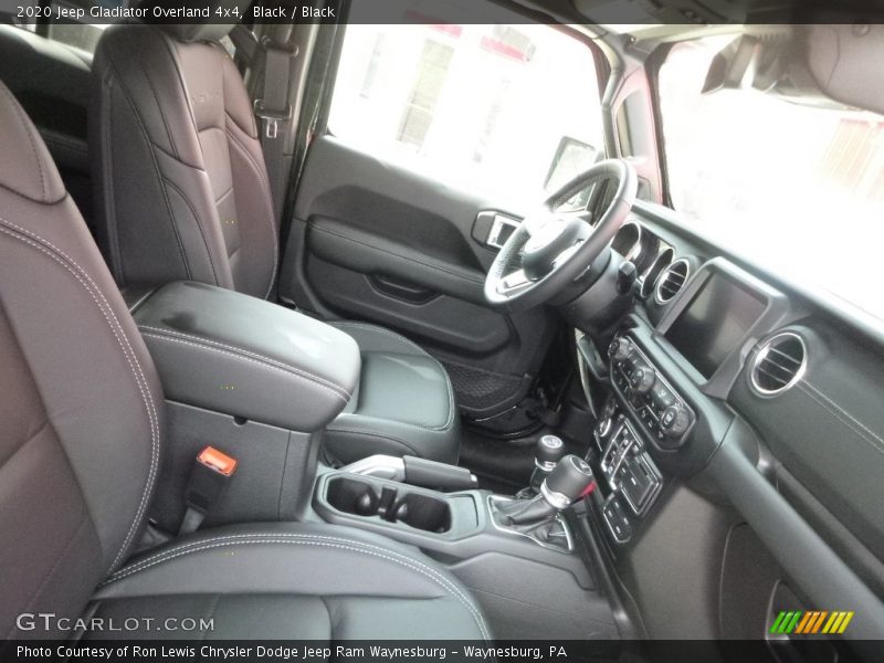 Front Seat of 2020 Gladiator Overland 4x4