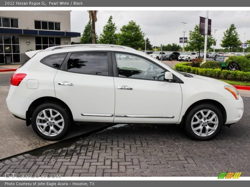 Pearl White / Black 2012 Nissan Rogue SL