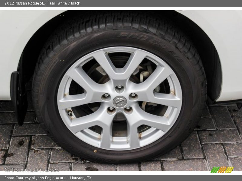 Pearl White / Black 2012 Nissan Rogue SL