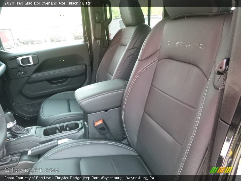 Front Seat of 2020 Gladiator Overland 4x4