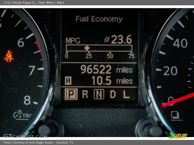 Pearl White / Black 2012 Nissan Rogue SL