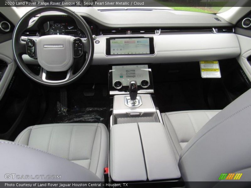 Dashboard of 2020 Range Rover Evoque SE