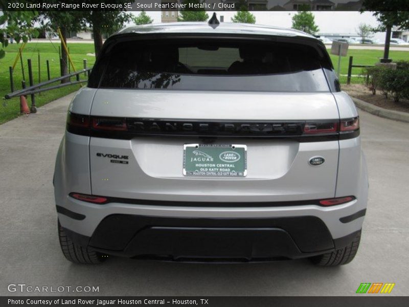 Seoul Pearl Silver Metallic / Cloud 2020 Land Rover Range Rover Evoque SE
