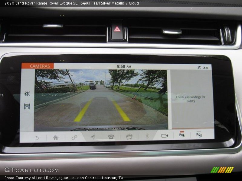 Seoul Pearl Silver Metallic / Cloud 2020 Land Rover Range Rover Evoque SE