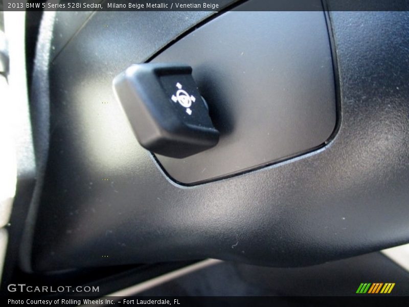 Milano Beige Metallic / Venetian Beige 2013 BMW 5 Series 528i Sedan