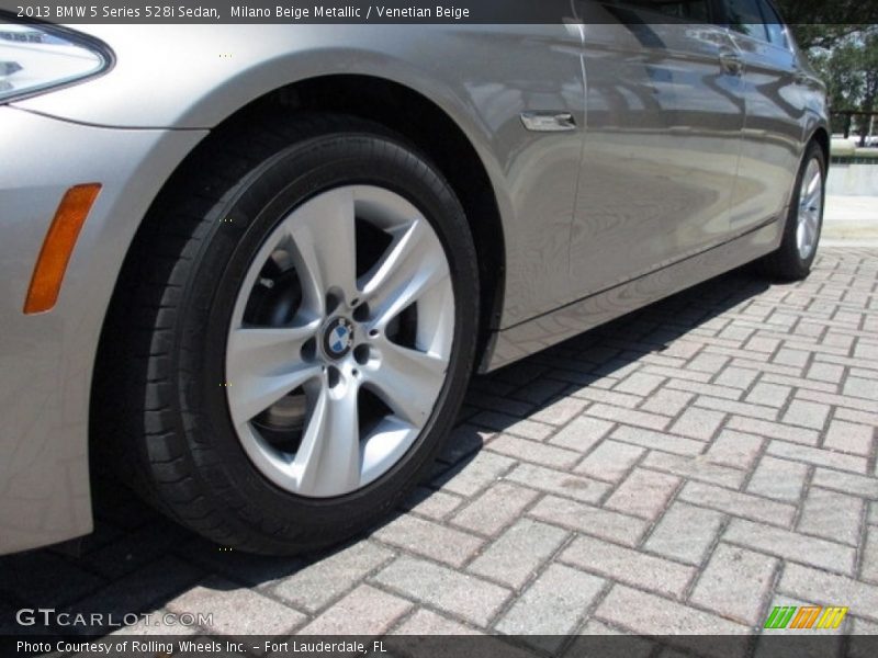 Milano Beige Metallic / Venetian Beige 2013 BMW 5 Series 528i Sedan