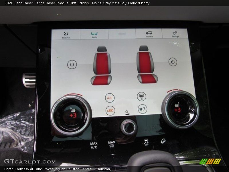 Controls of 2020 Range Rover Evoque First Edition
