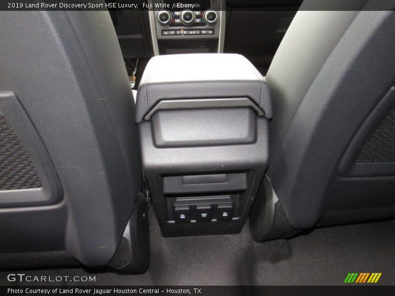 Fuji White / Ebony 2019 Land Rover Discovery Sport HSE Luxury