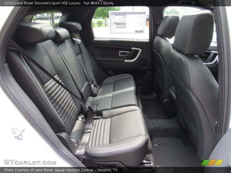 Fuji White / Ebony 2019 Land Rover Discovery Sport HSE Luxury