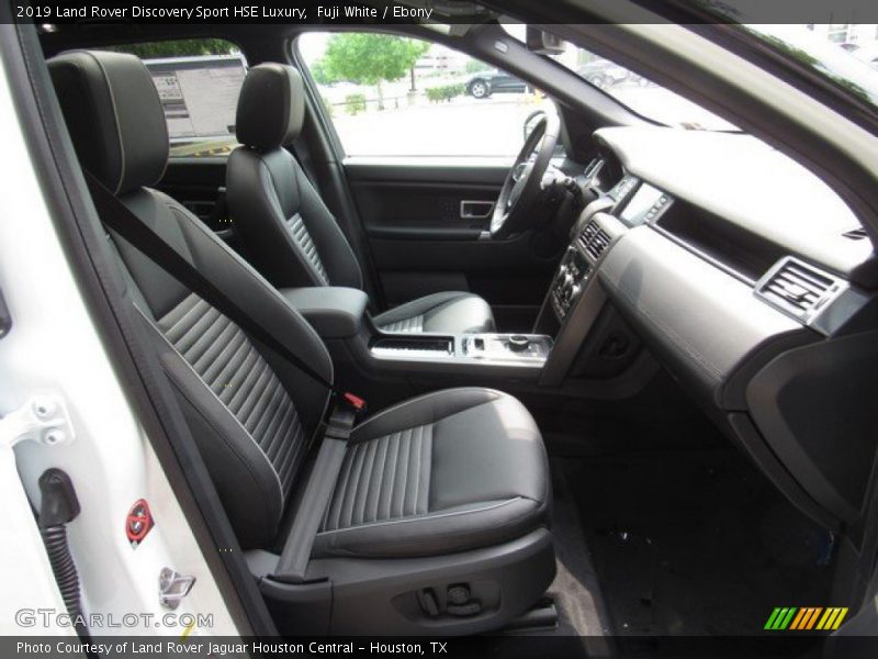 Fuji White / Ebony 2019 Land Rover Discovery Sport HSE Luxury