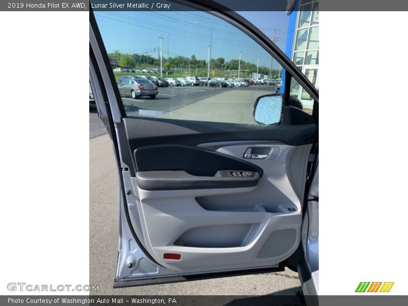 Lunar Silver Metallic / Gray 2019 Honda Pilot EX AWD