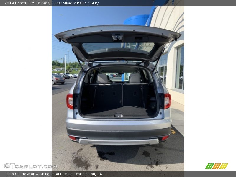 Lunar Silver Metallic / Gray 2019 Honda Pilot EX AWD