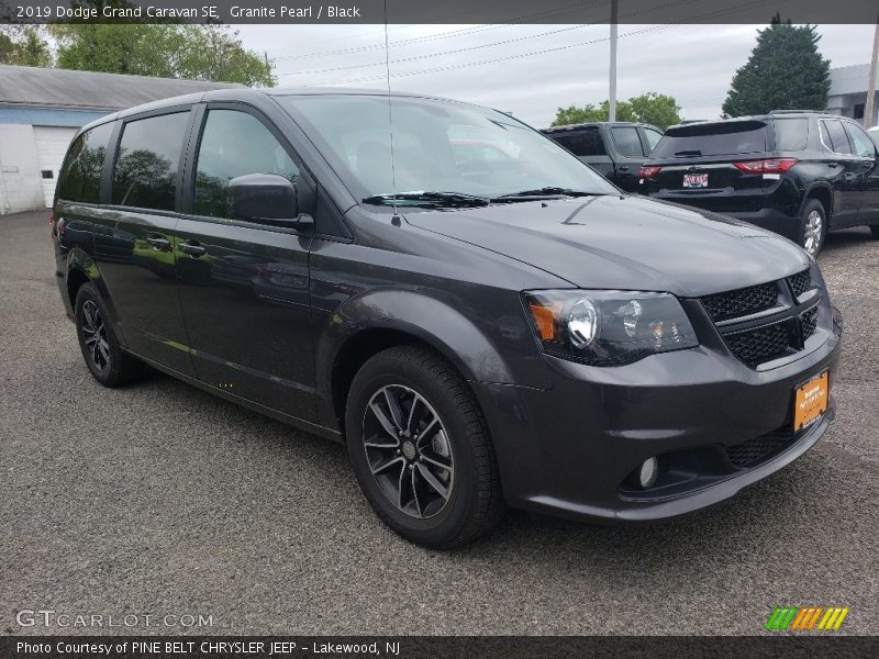 Granite Pearl / Black 2019 Dodge Grand Caravan SE