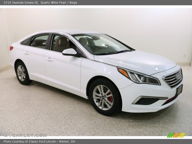 Quartz White Pearl / Beige 2016 Hyundai Sonata SE
