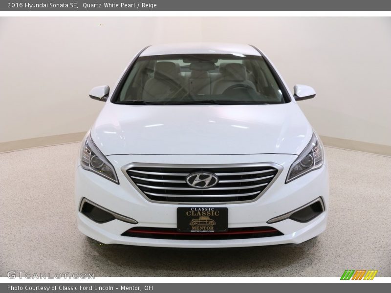 Quartz White Pearl / Beige 2016 Hyundai Sonata SE
