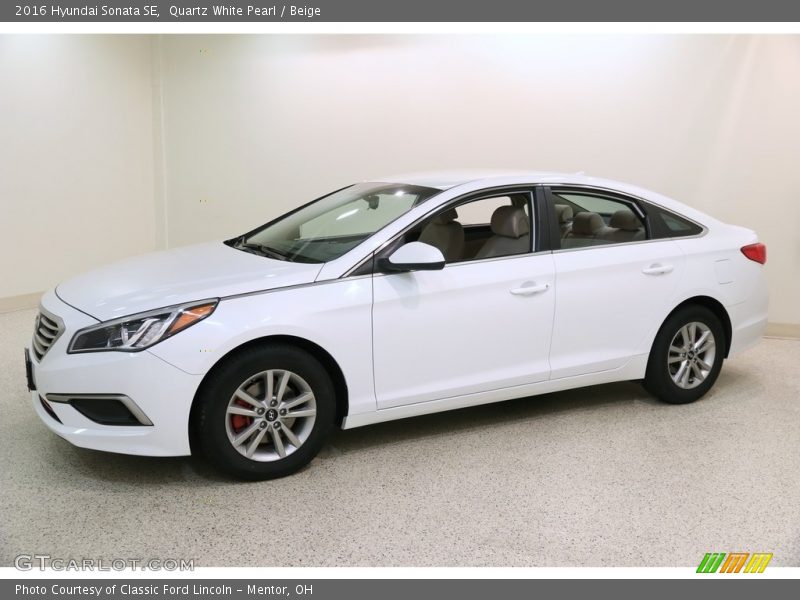 Quartz White Pearl / Beige 2016 Hyundai Sonata SE