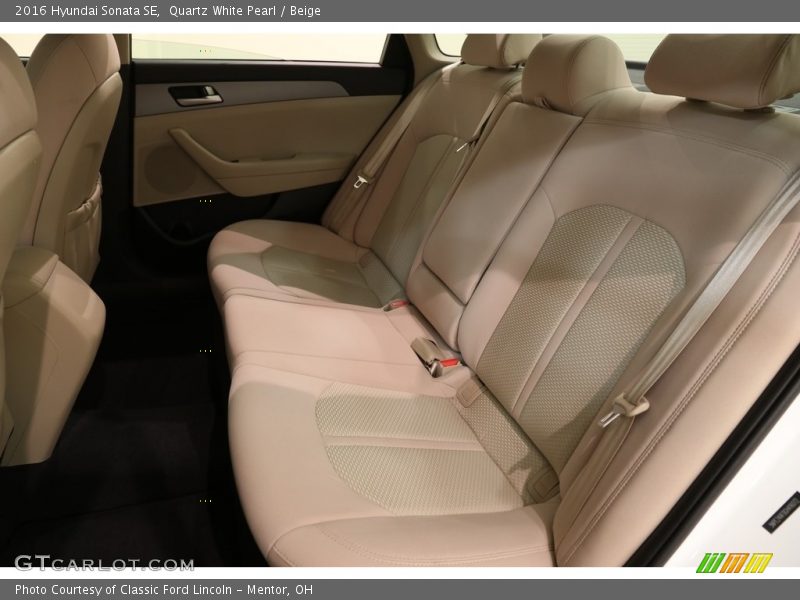 Quartz White Pearl / Beige 2016 Hyundai Sonata SE