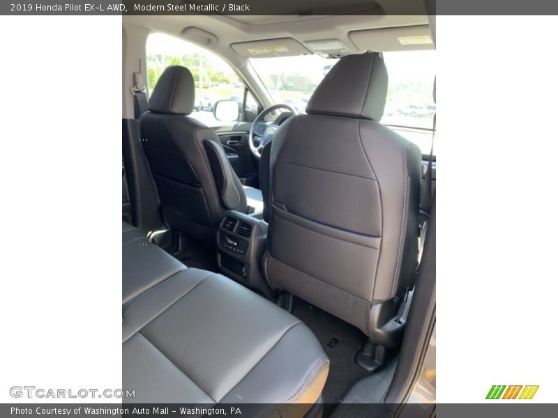 Modern Steel Metallic / Black 2019 Honda Pilot EX-L AWD