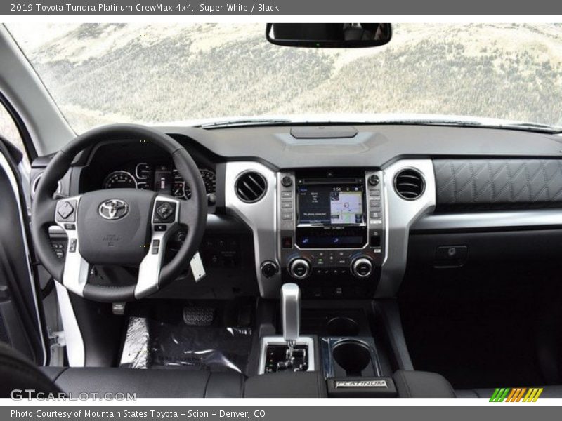 Super White / Black 2019 Toyota Tundra Platinum CrewMax 4x4