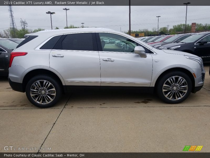 Radiant Silver Metallic / Jet Black 2019 Cadillac XT5 Luxury AWD