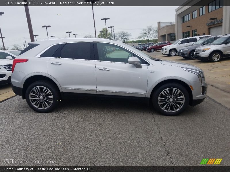 Radiant Silver Metallic / Jet Black 2019 Cadillac XT5 Luxury AWD