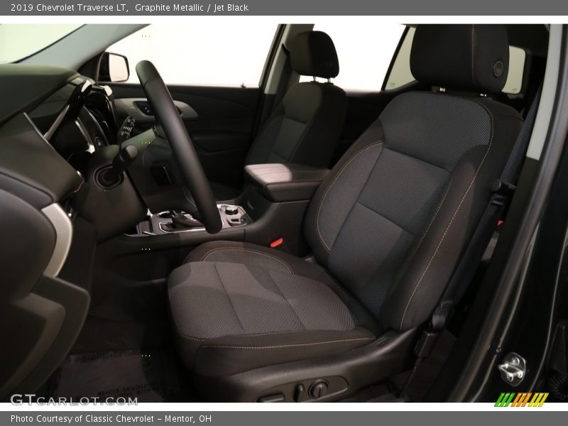 Graphite Metallic / Jet Black 2019 Chevrolet Traverse LT
