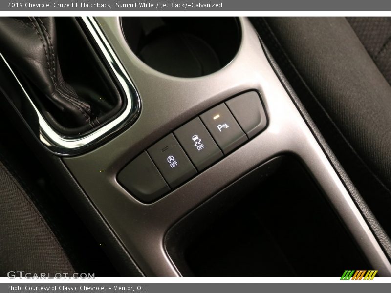 Summit White / Jet Black/­Galvanized 2019 Chevrolet Cruze LT Hatchback