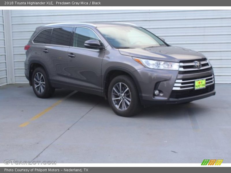 Predawn Gray Mica / Black 2018 Toyota Highlander XLE