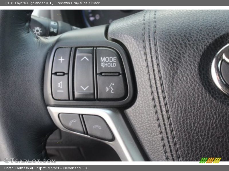 Predawn Gray Mica / Black 2018 Toyota Highlander XLE