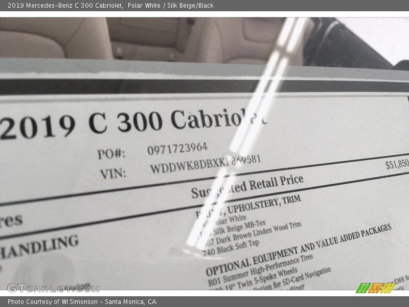 Polar White / Silk Beige/Black 2019 Mercedes-Benz C 300 Cabriolet
