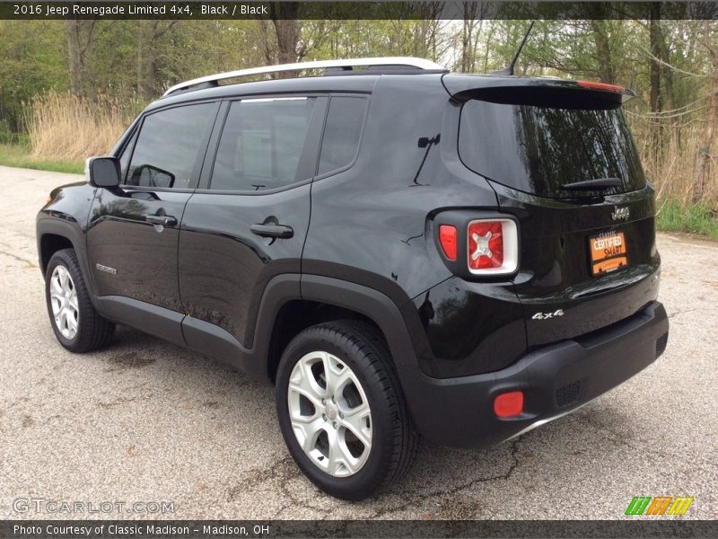 Black / Black 2016 Jeep Renegade Limited 4x4