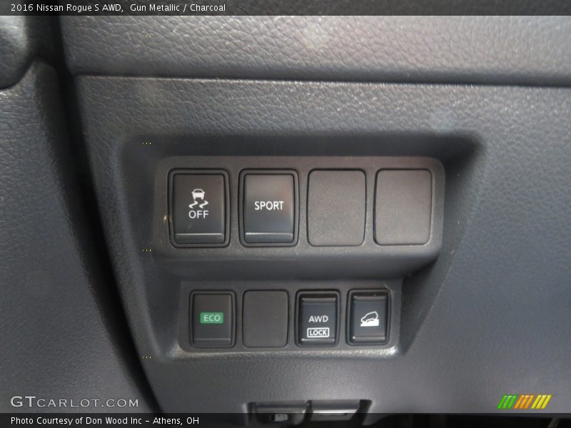 Gun Metallic / Charcoal 2016 Nissan Rogue S AWD