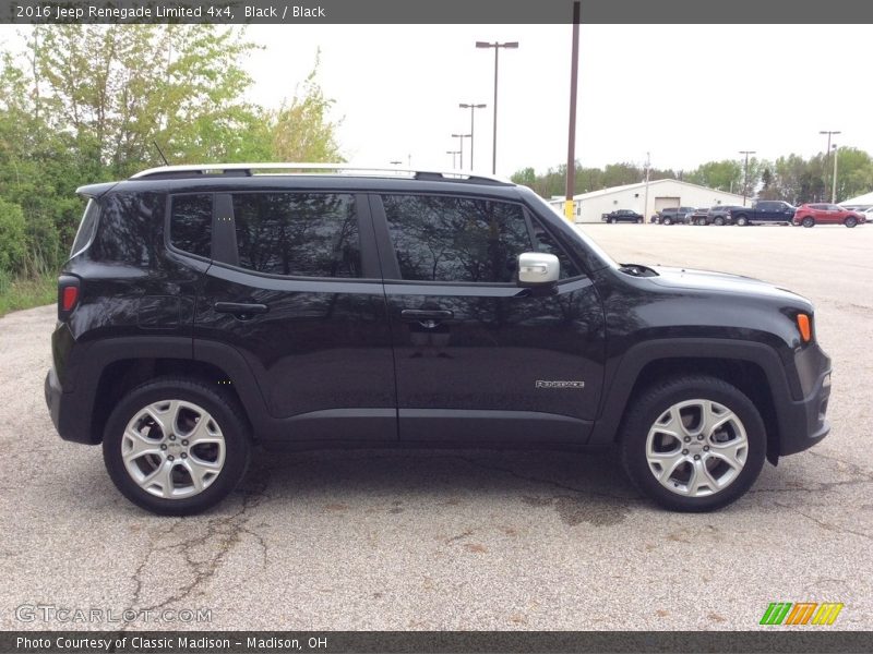 Black / Black 2016 Jeep Renegade Limited 4x4