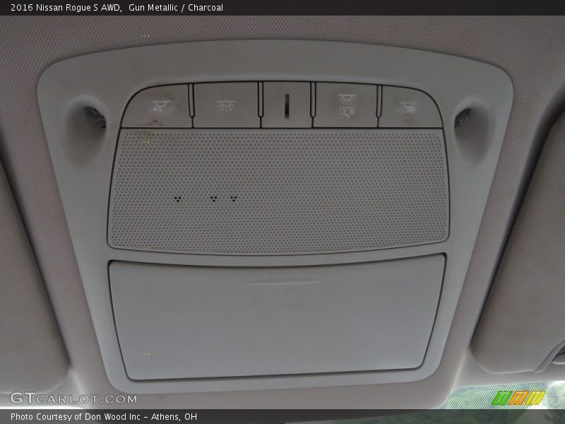Gun Metallic / Charcoal 2016 Nissan Rogue S AWD