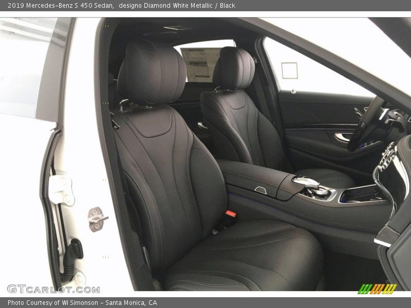 designo Diamond White Metallic / Black 2019 Mercedes-Benz S 450 Sedan