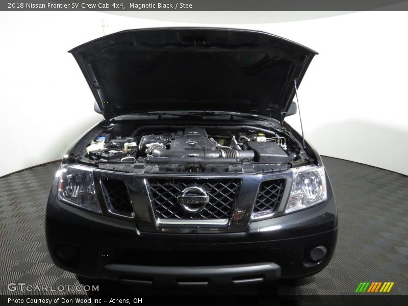 Magnetic Black / Steel 2018 Nissan Frontier SV Crew Cab 4x4